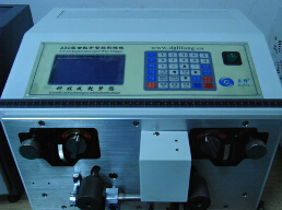 【大平方剝線機】擁有精密結(jié)實的機身，觸模式