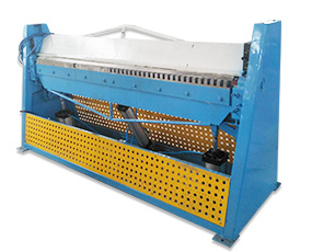 氣動(dòng)共板折邊機(jī)